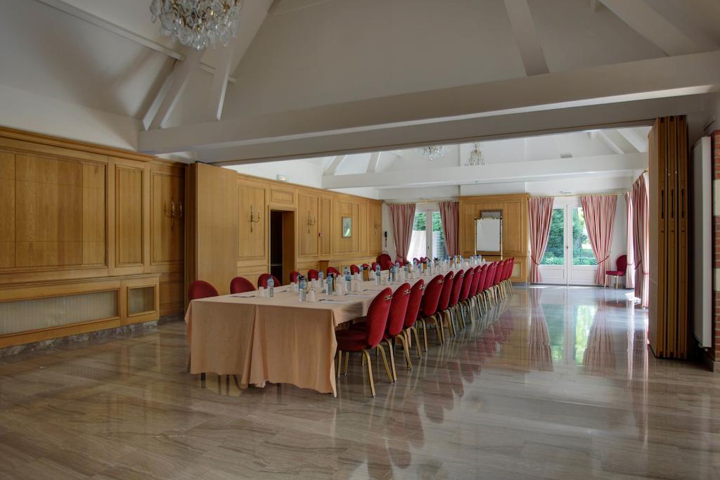 Hotel Chateau Tilques Luaran gambar