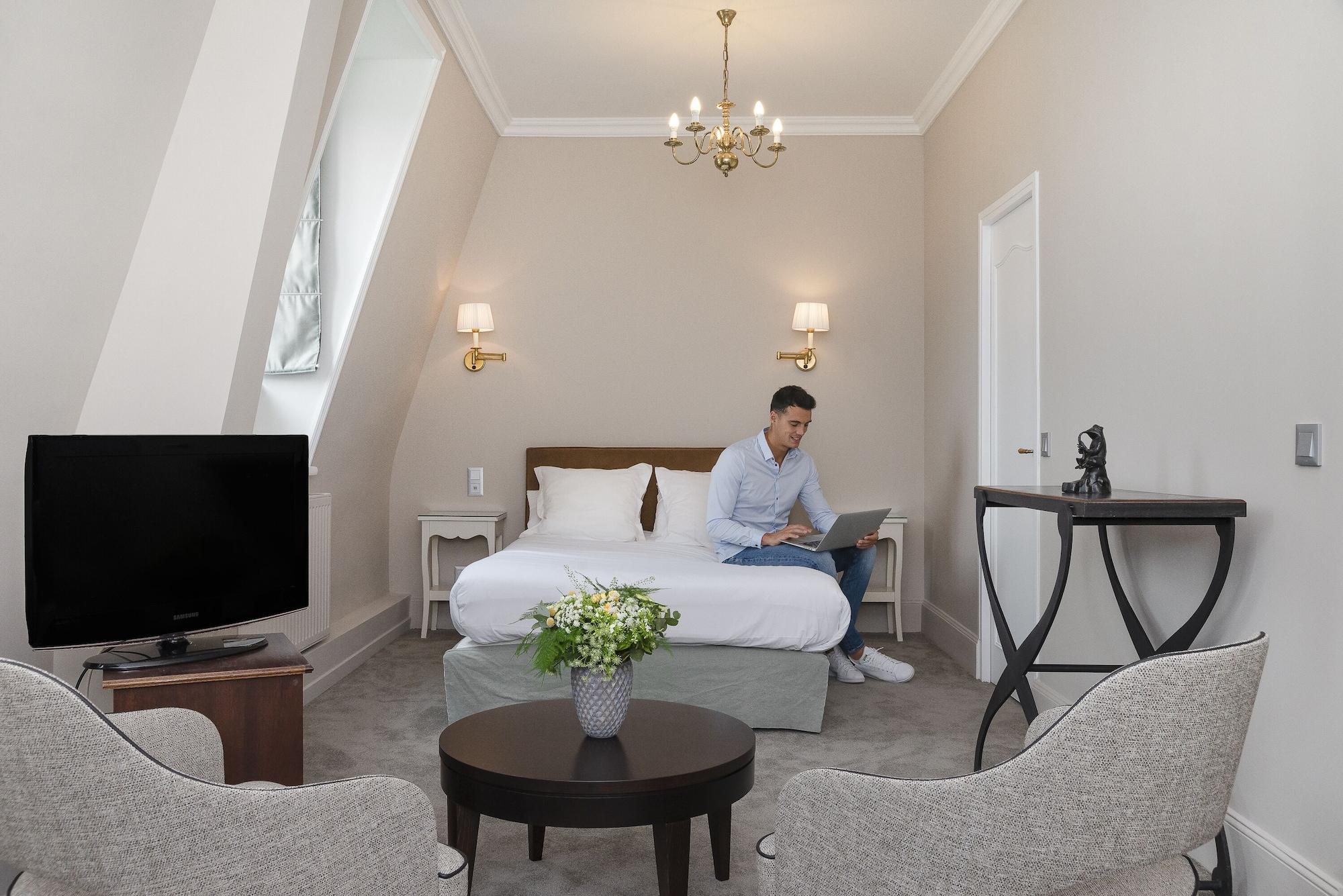 Hotel Chateau Tilques Luaran gambar