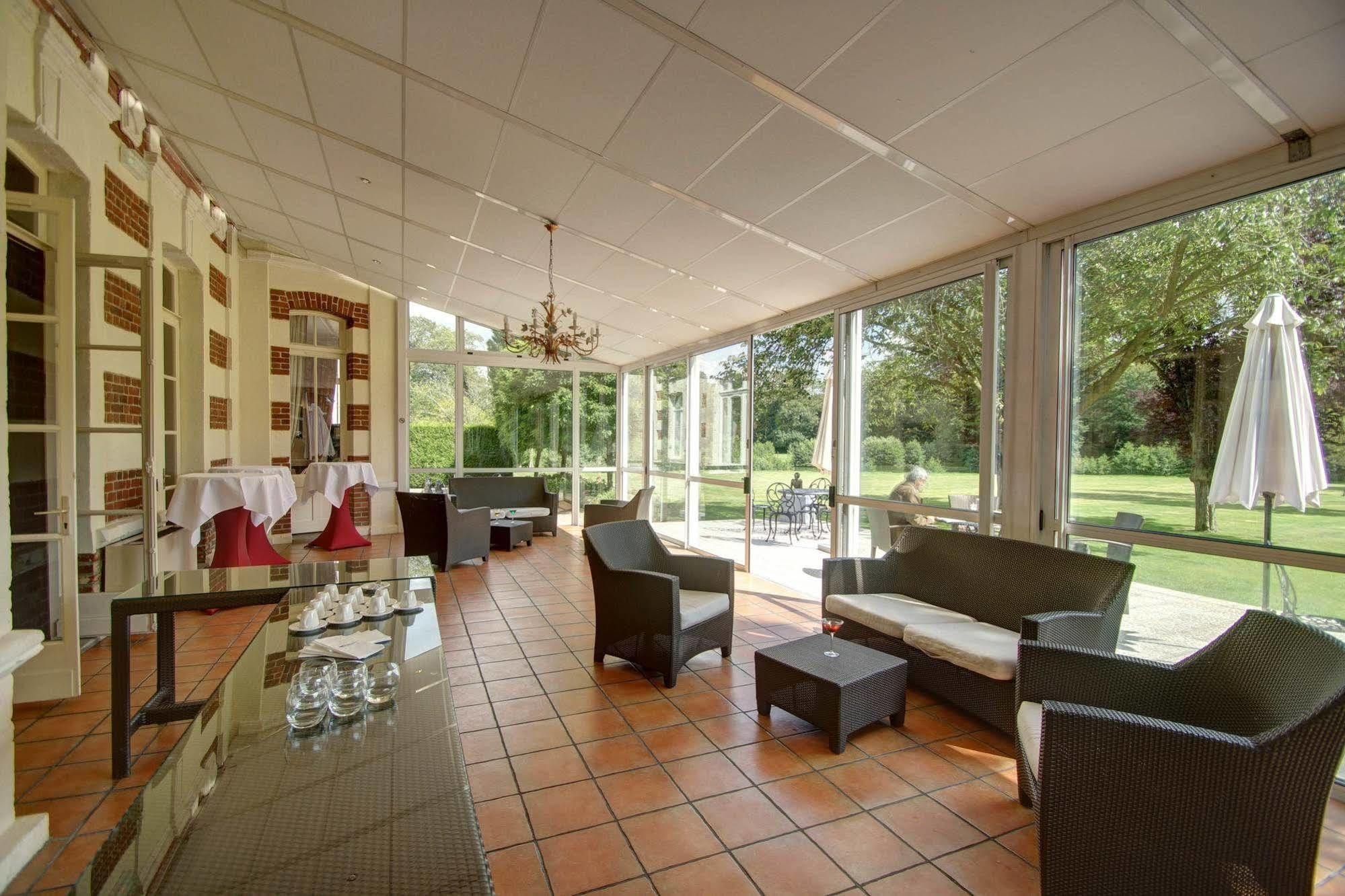 Hotel Chateau Tilques Luaran gambar