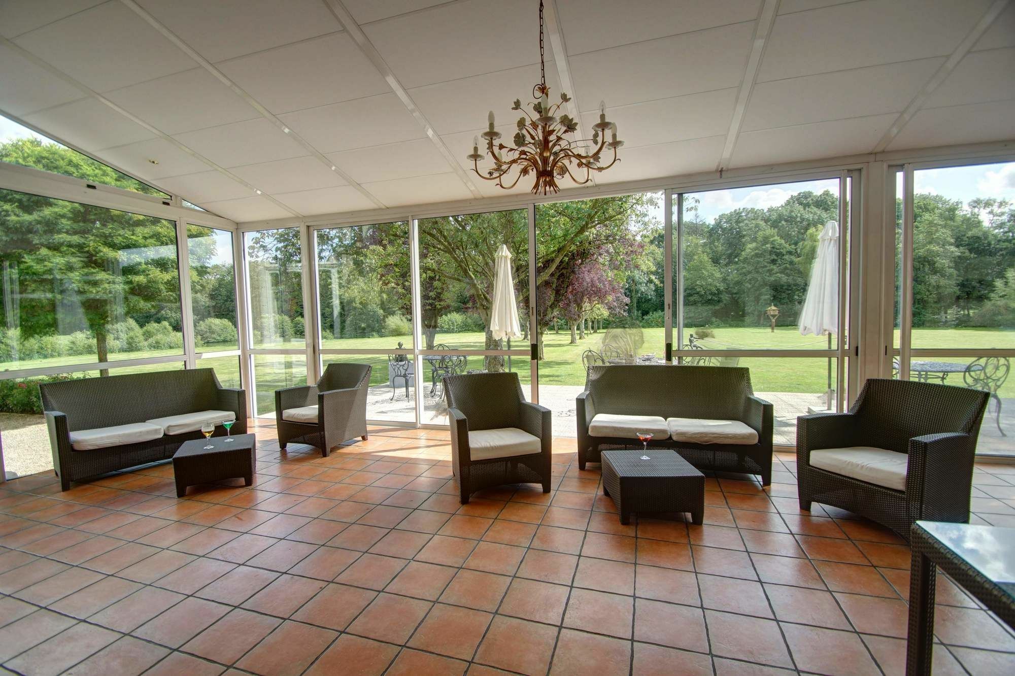 Hotel Chateau Tilques Luaran gambar
